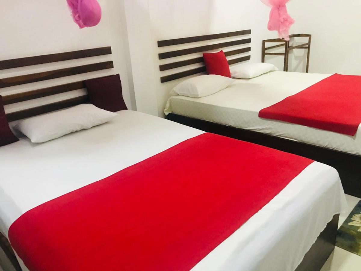 Geethani Tourist Home Polonnaruva Kültér fotó